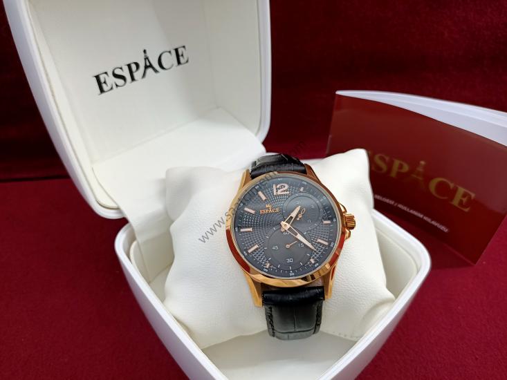 Mc Espace A8332M